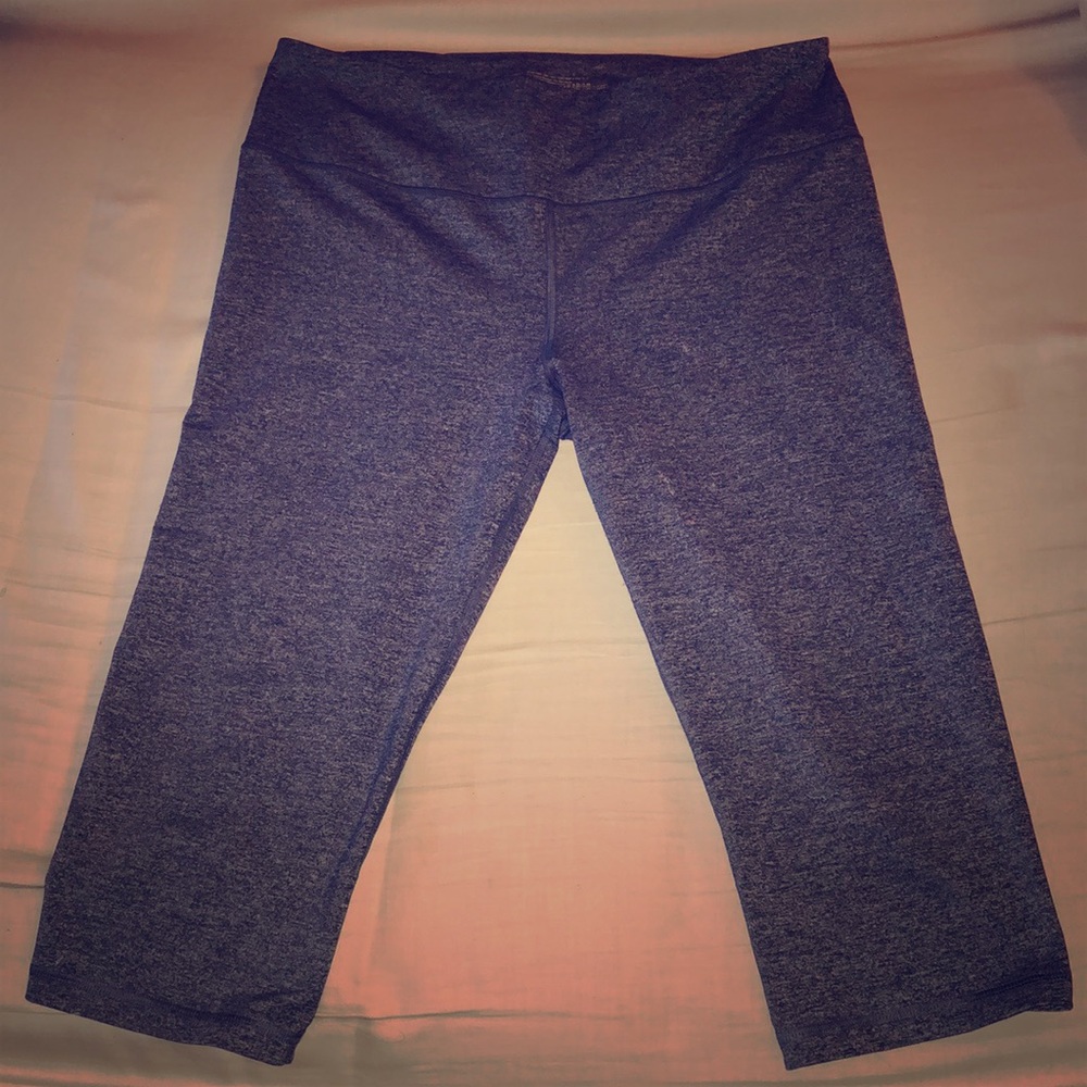 Victoria’s Secret High Waisted Knockout Crop